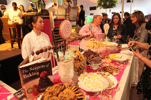 Sherry Yard and her cookie station. jpg