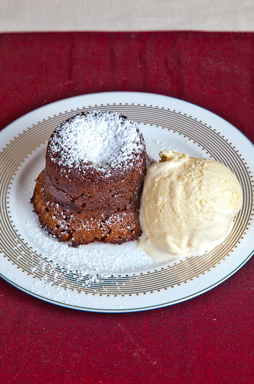 Molten-Lava-Chocolate-Cake-Wordless-Recipes-Valentines-Day-Eat-The-Love-Irvin-Lin-40