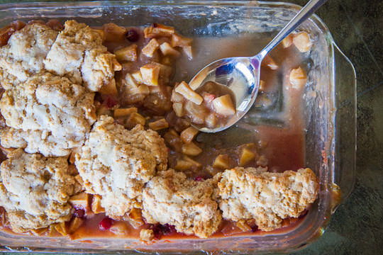 Apple Pear Cobbler. Photo and recipe by Irvin Lin of Eat the Love. www.eatthelove.com