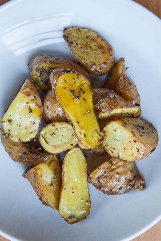 Herb Roasted Potatoes. Super easy to make! Recipe and photo by Irvin Lin of Eat the Love.