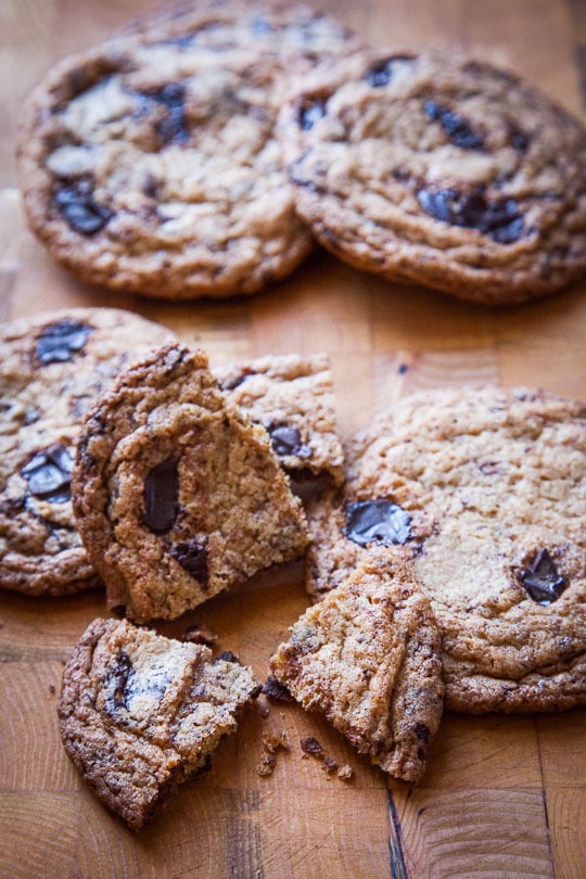 Crispy Chocolate Chip Cookies. 