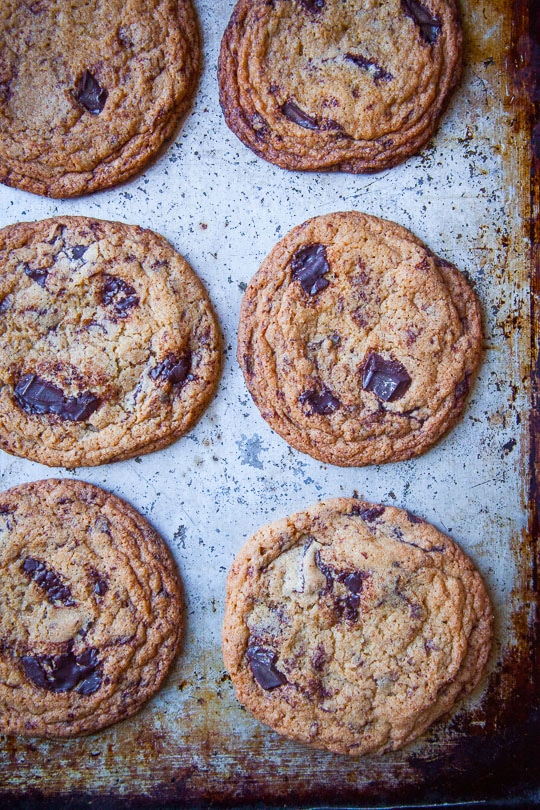 Crispy Chocolate Chip Cookies Recipe by Irvin Lin of Eat the Love.