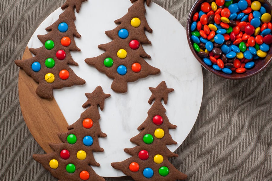Easy to make Gingerbread Christmas Tree Cookies. Photo and recipe by Irvin Lin of Eat the Love.